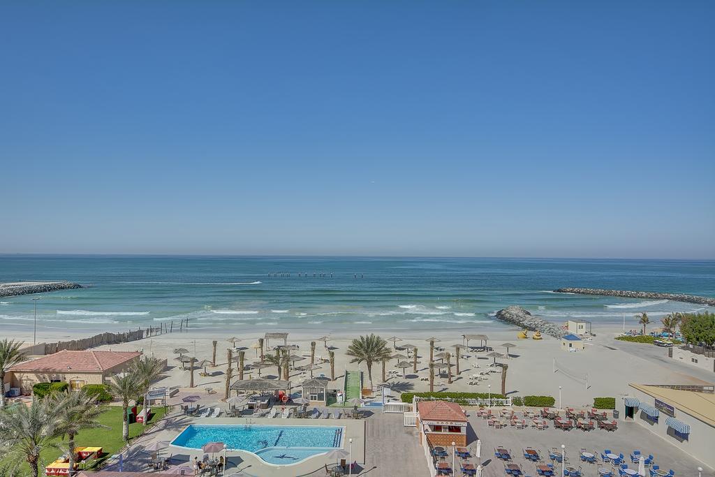 Ajman Beach Hotel Exterior photo